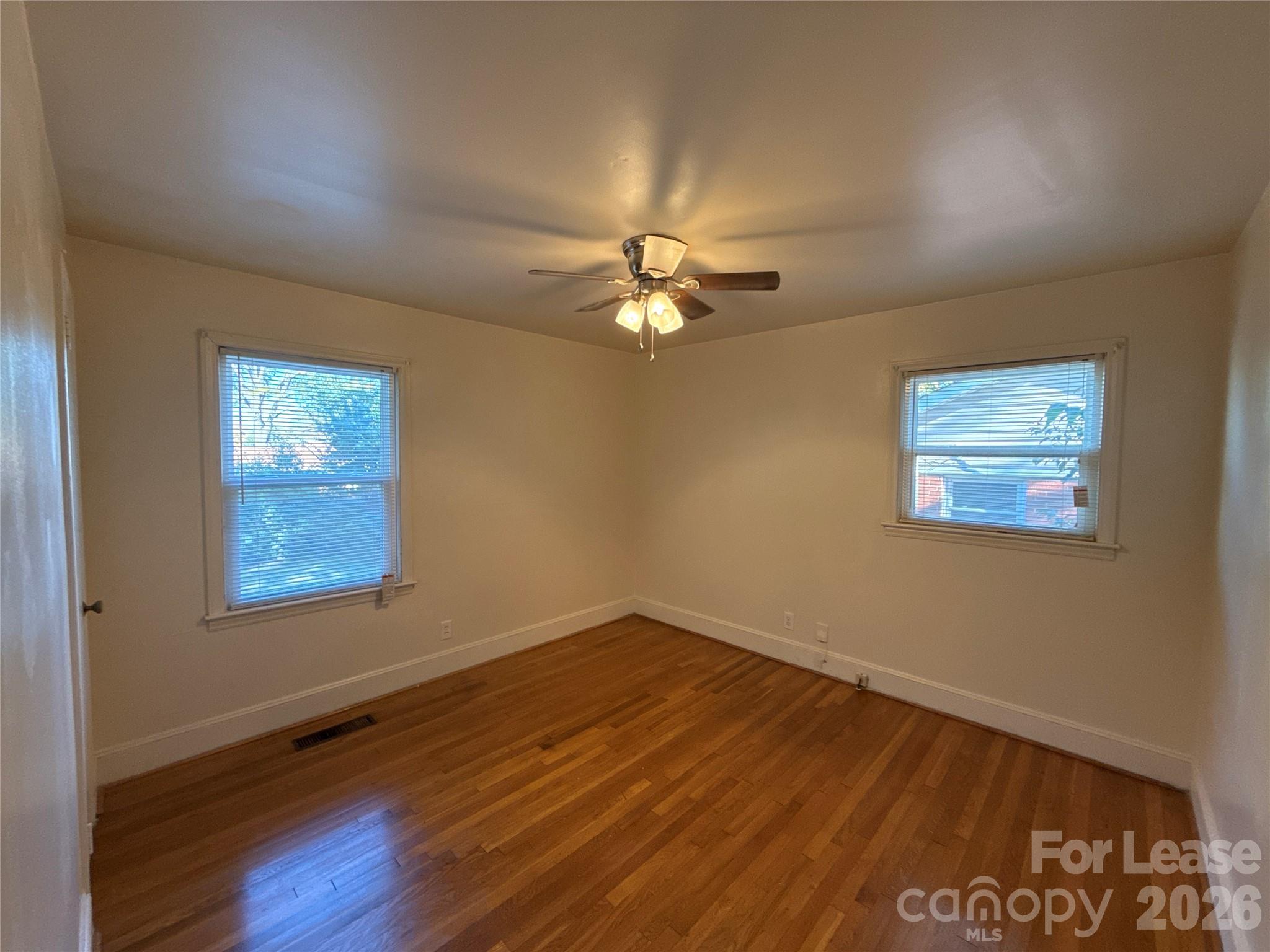 Single Family Residence at 1514 Waddell Street, Charlotte, photo 10 of 15