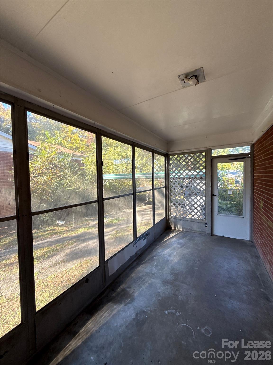 Single Family Residence at 1514 Waddell Street, Charlotte, photo 12 of 15