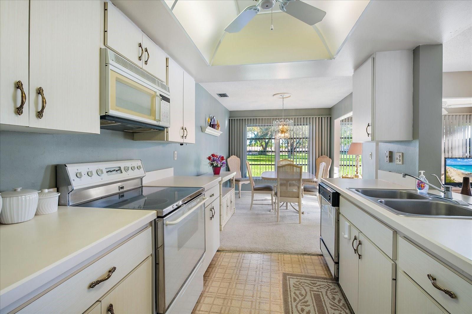 Condominium at 1569 GRAND BLVD #415, SARASOTA, photo 12 of 30