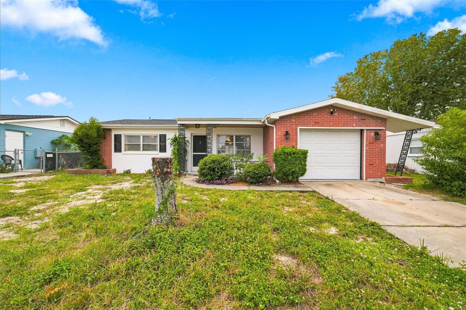 Front Exterior View - 8340 REDFIELD DR, PORT RICHEY