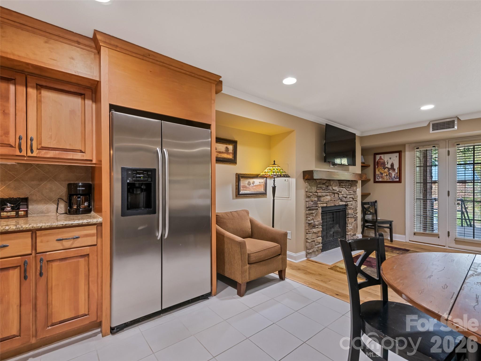 Condominium at 127 Bowling Park Road, Asheville, photo 8 of 17