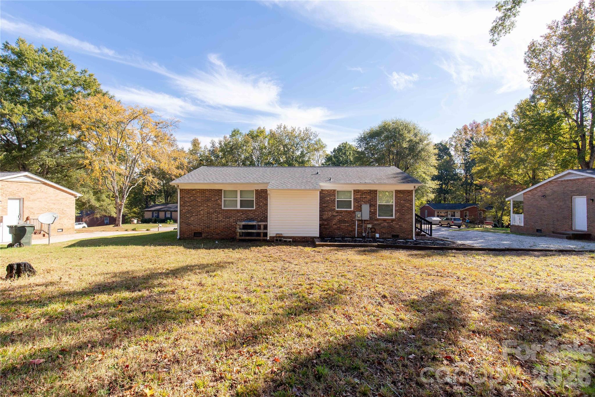 Single Family Residence at 102 Autumn Place, York, photo 21 of 28