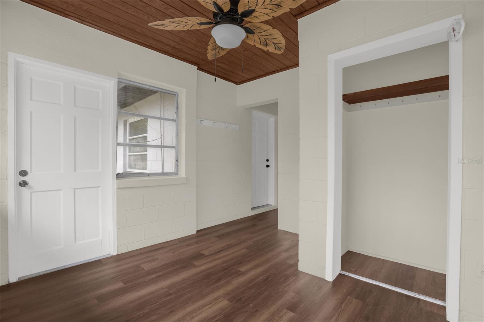 Single Family Residence at 2012 HELMS AVE, LEESBURG, photo 16 of 35