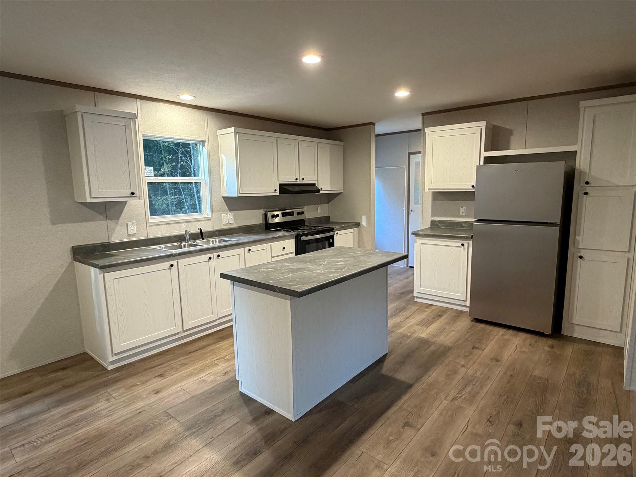 Single Family Residence at 2200 Sunshine Lane, Morganton, photo 18 of 29