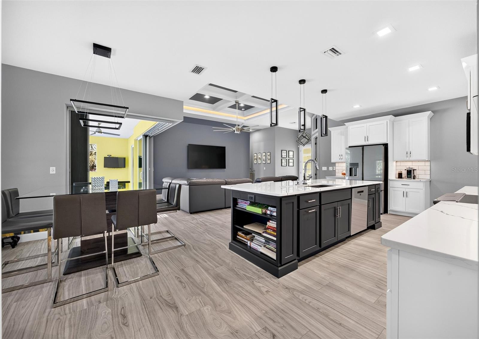 Single Family Residence at 10001 WINNIPEG ST, PORT CHARLOTTE, photo 11 of 47