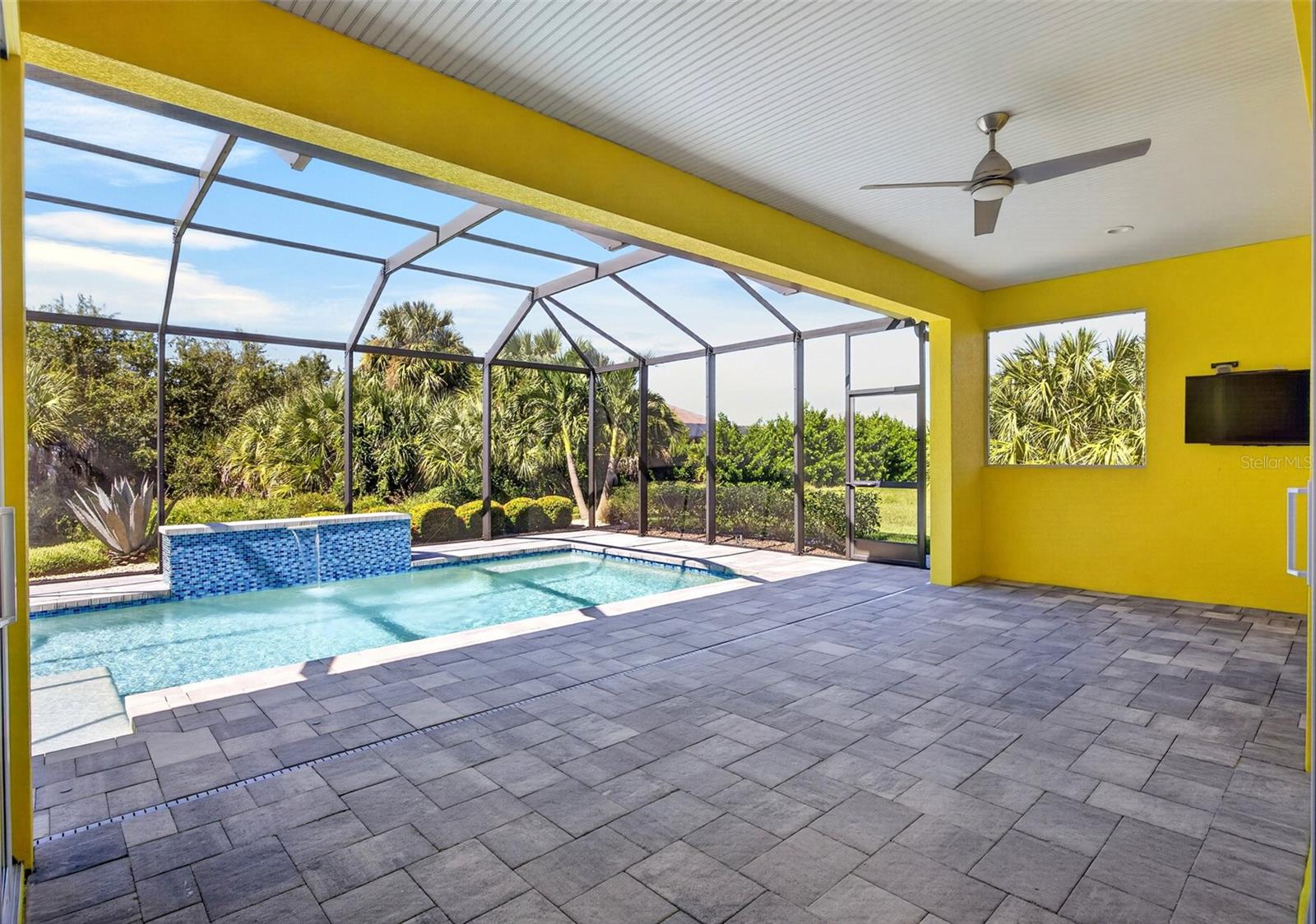 Single Family Residence at 10001 WINNIPEG ST, PORT CHARLOTTE, photo 36 of 47