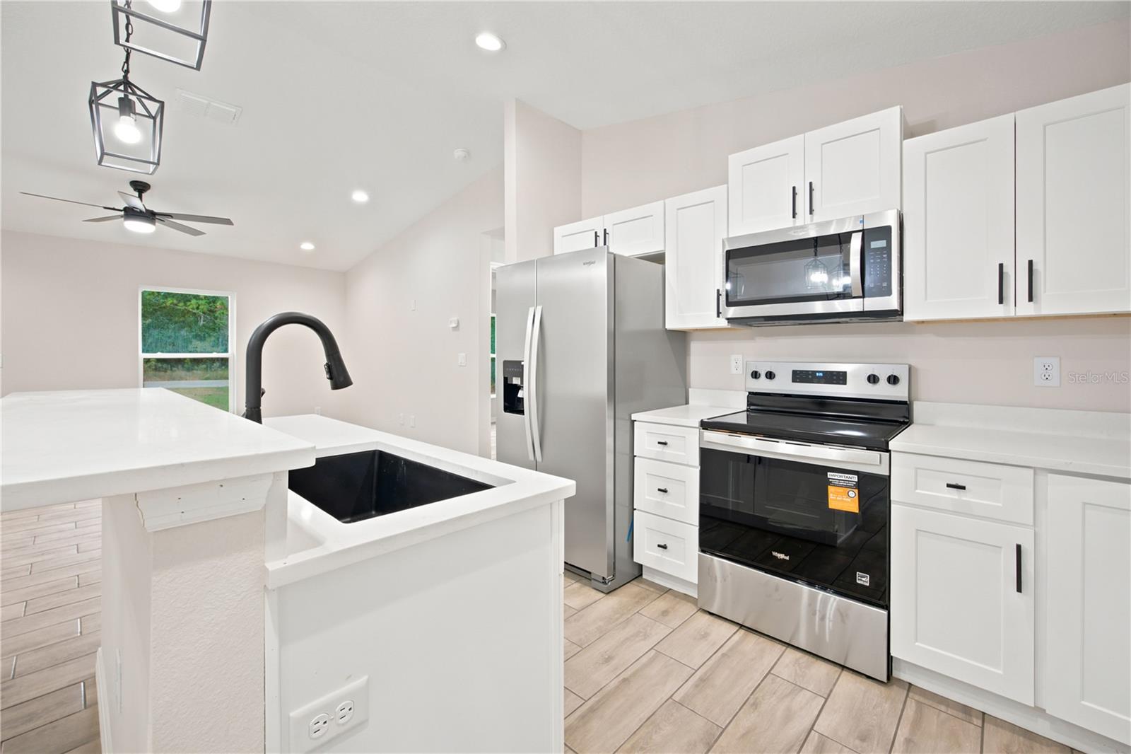 Single Family Residence at 1557 SW SEAWEED AVE, DUNNELLON, photo 10 of 29