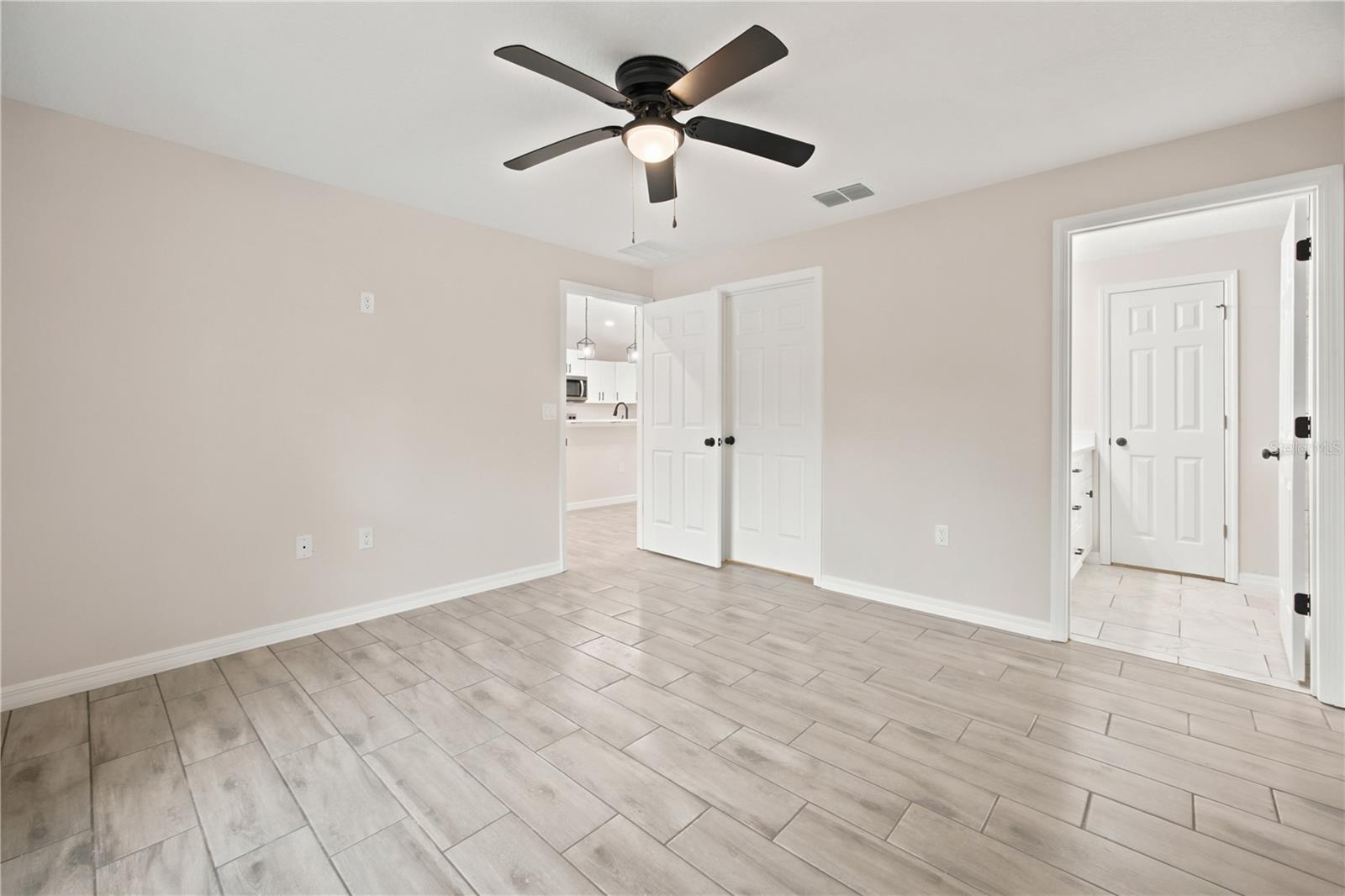 Single Family Residence at 1557 SW SEAWEED AVE, DUNNELLON, photo 20 of 29