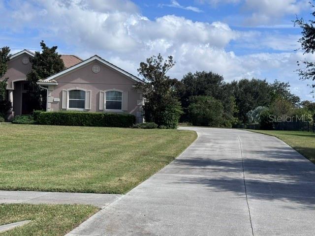 Single Family Residence at 22615 MORNING GLORY CIR, BRADENTON, photo 2 of 3
