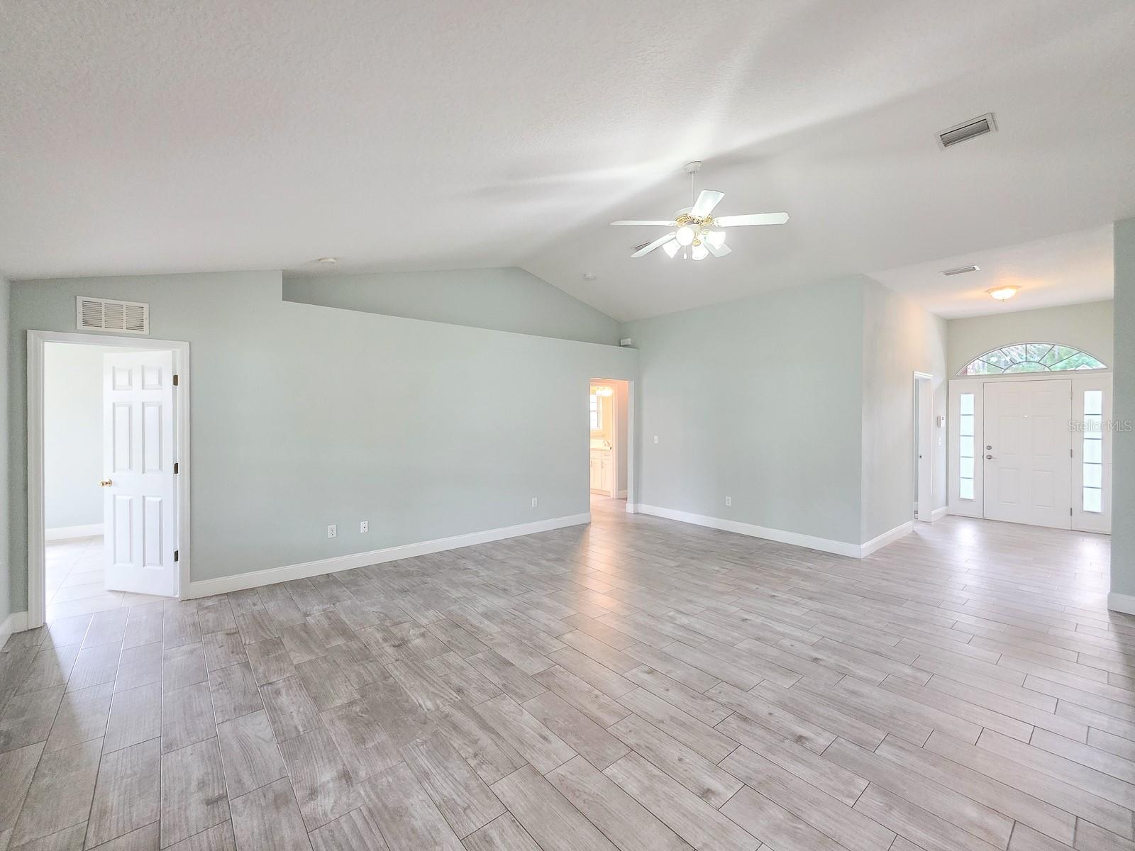 Single Family Residence at 4 LLOWICK CT, PALM COAST, photo 44 of 53