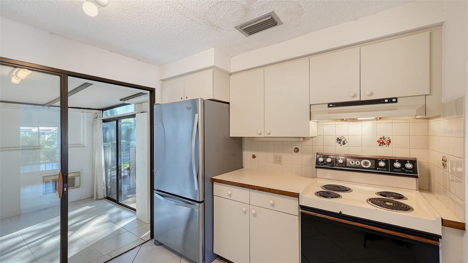 Condominium at 3817 FISHING TRL #64, SARASOTA, photo 9 of 43