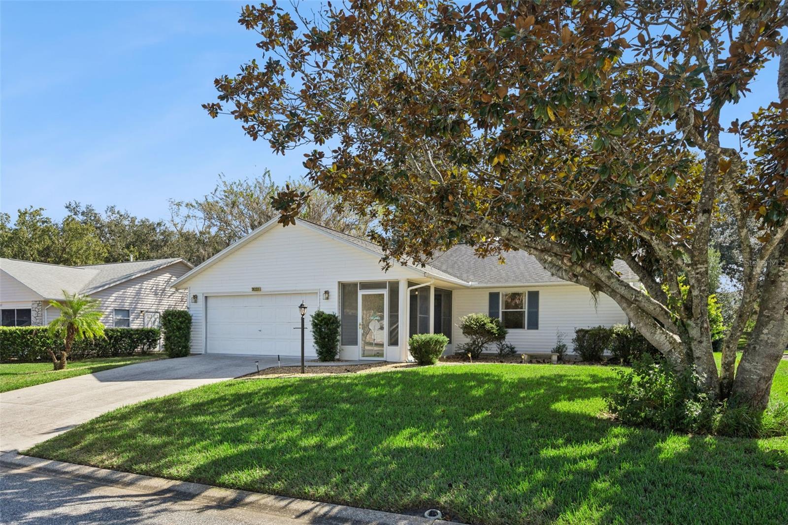 Single Family Residence at 26233 NEWCOMBE CIR, LEESBURG, photo 5 of 80