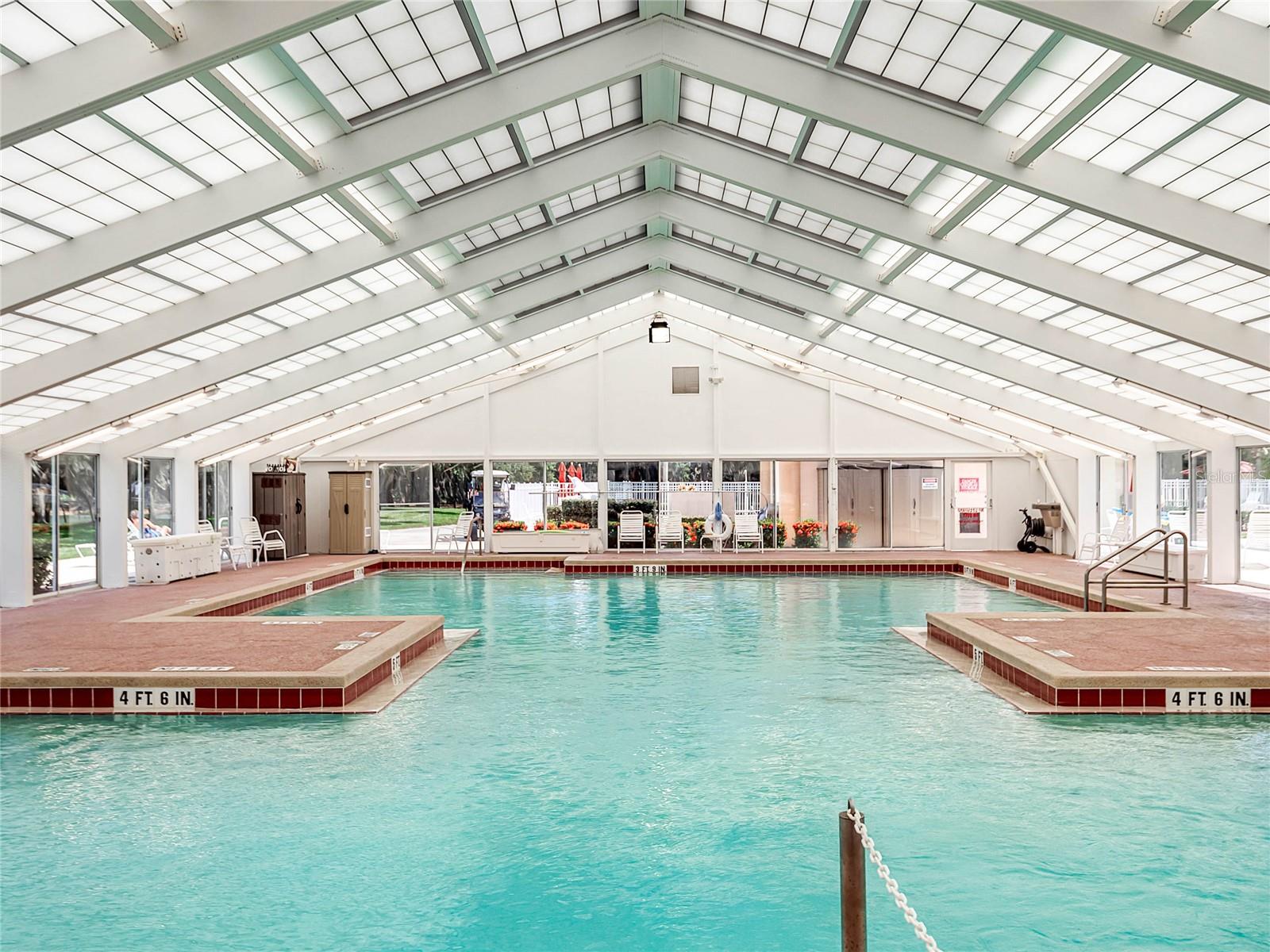 Indoor heated pool for year-round enjoyment - 26233 NEWCOMBE CIR, LEESBURG