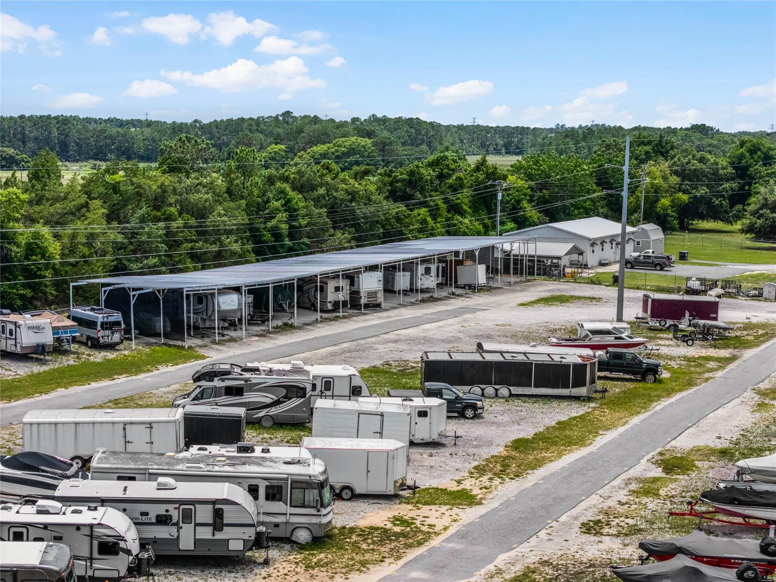 RV-Boat storage (included in your HOA dues) - 26233 NEWCOMBE CIR, LEESBURG