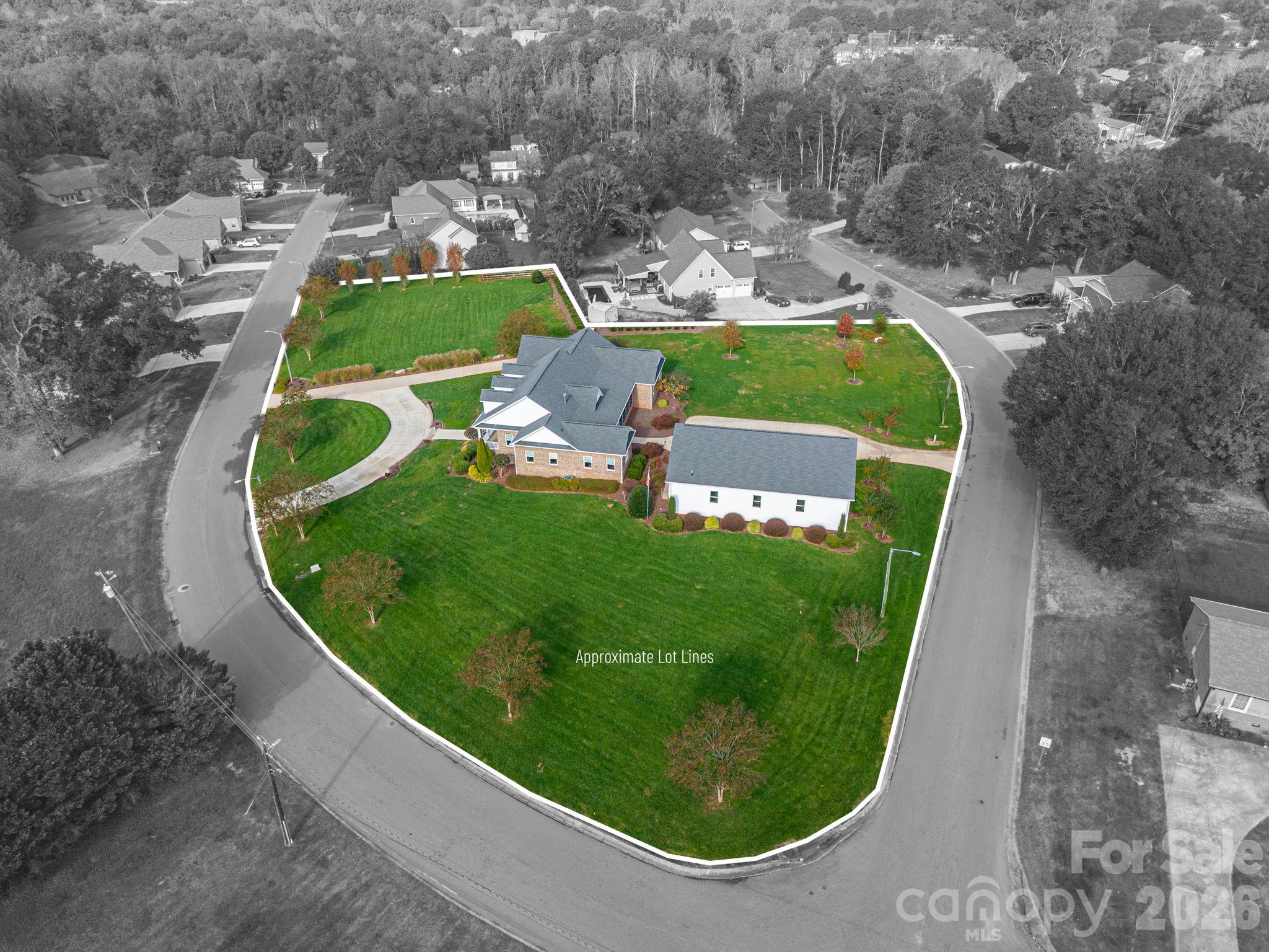 Single Family Residence at 820 Rhodann Drive, Shelby, photo 8 of 44