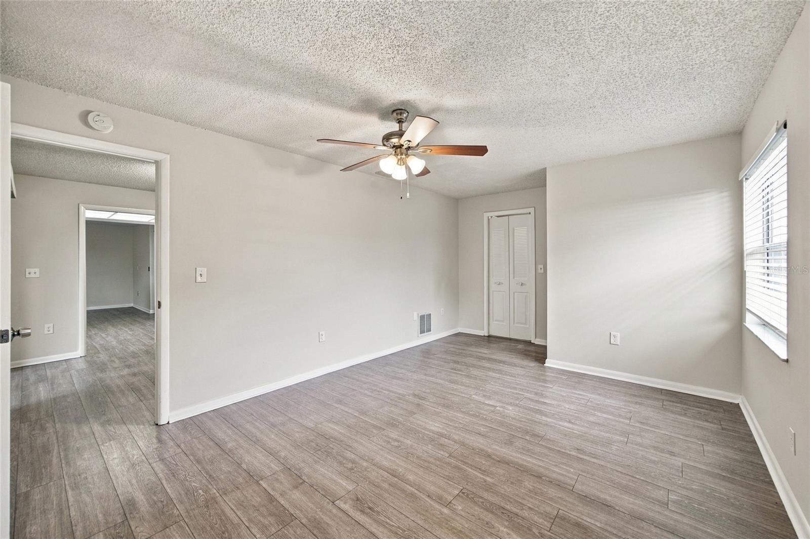 Primary Bedroom - 2704 WOODVIEW CT, CLEARWATER