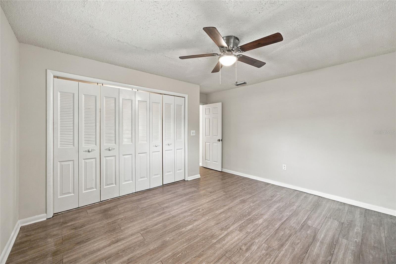 Back of House Bedroom - 2704 WOODVIEW CT, CLEARWATER