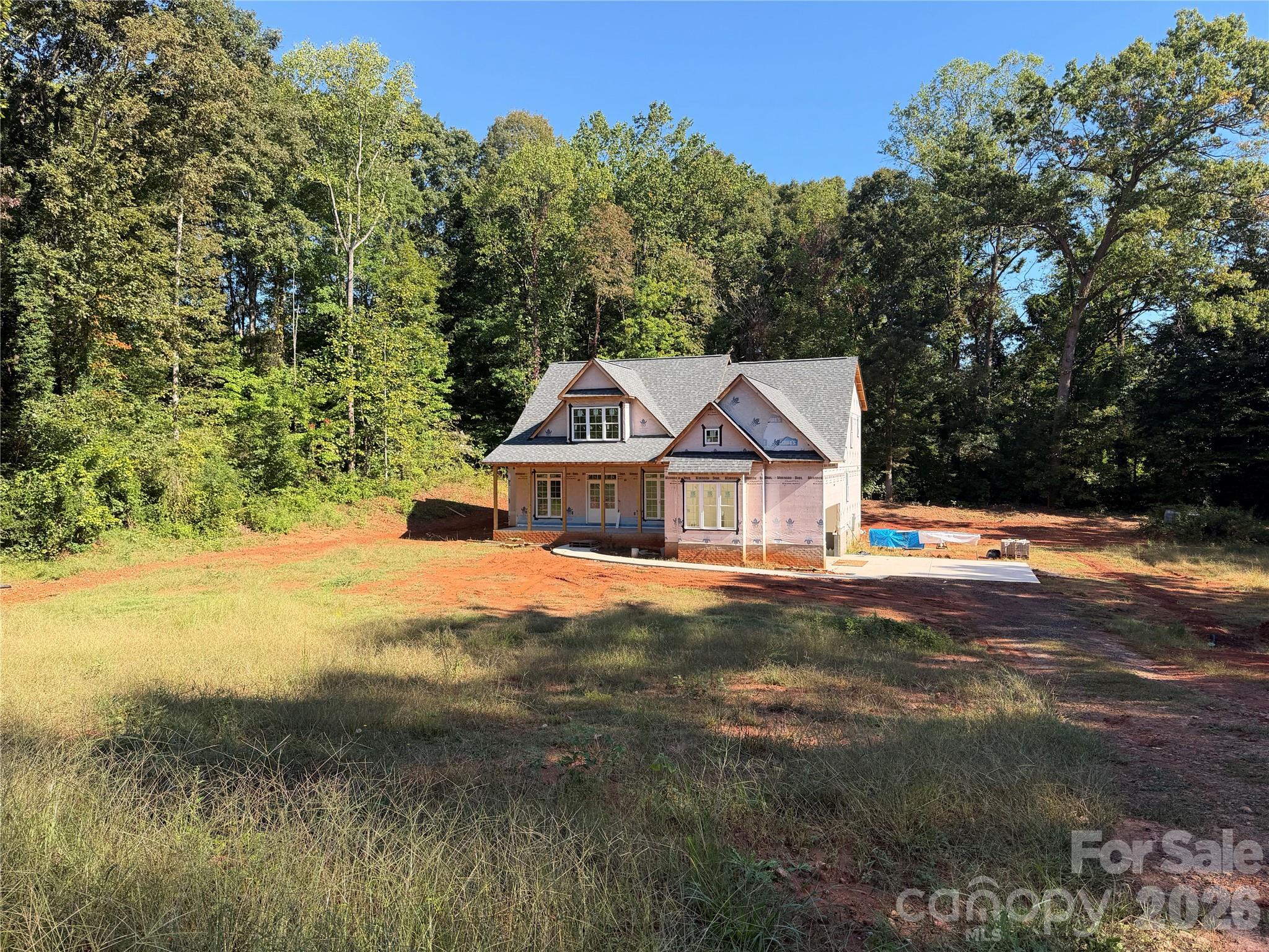 Single Family Residence at 225 E Gleneagles Road, Statesville, photo 2 of 9