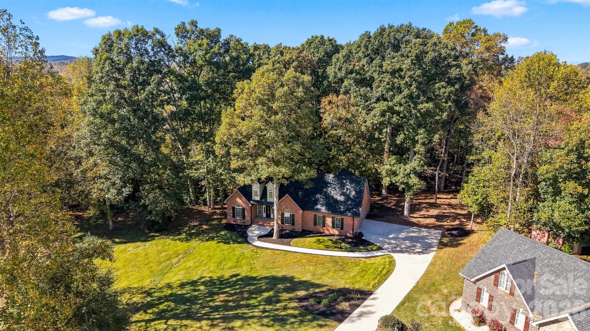 Tucked within the trees on a quiet cul de sac - 3442 Sourwood Court, Lincolnton