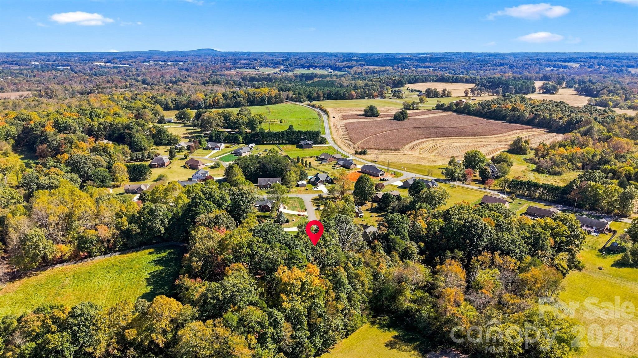 Has a Lincolnton address but located in Catawba County! - 3442 Sourwood Court, Lincolnton
