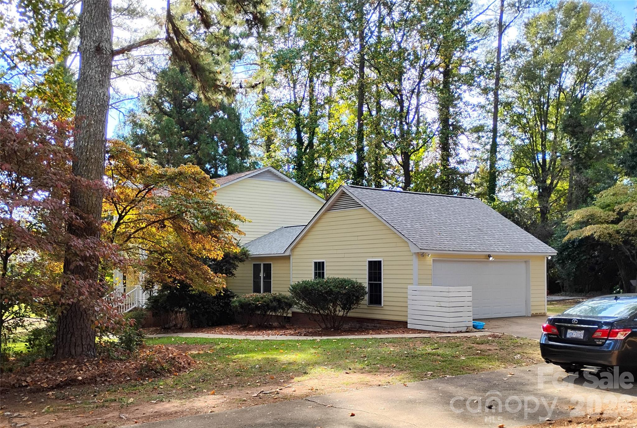 view of garage side - 1290 Wendy Road, Rock Hill