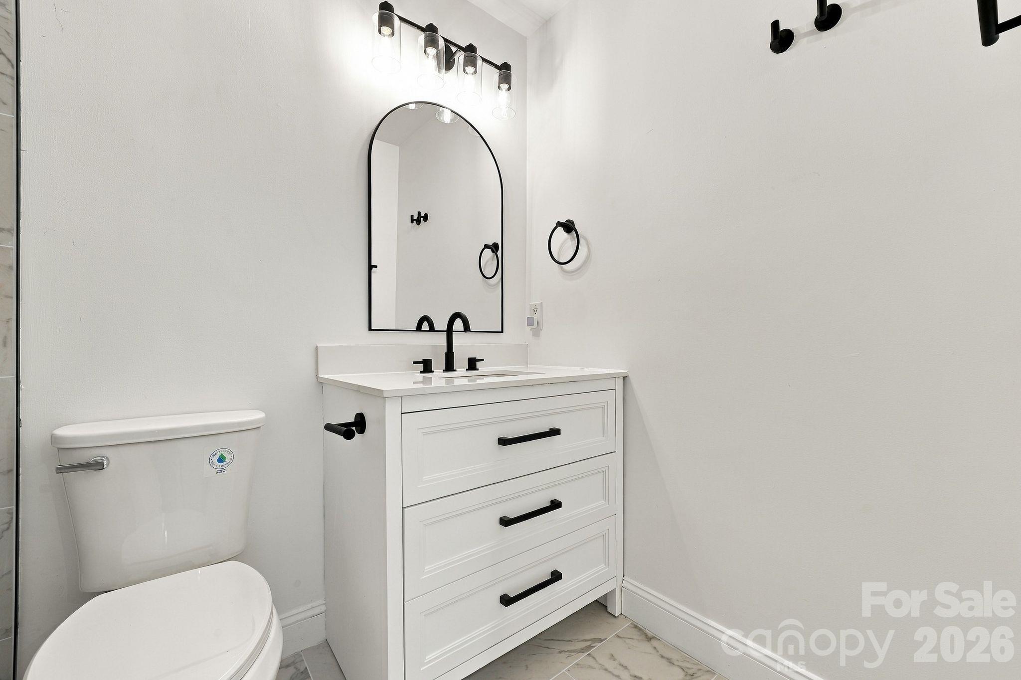 Condominium at 9401 Vicksburg Park Court, Charlotte, photo 14 of 25
