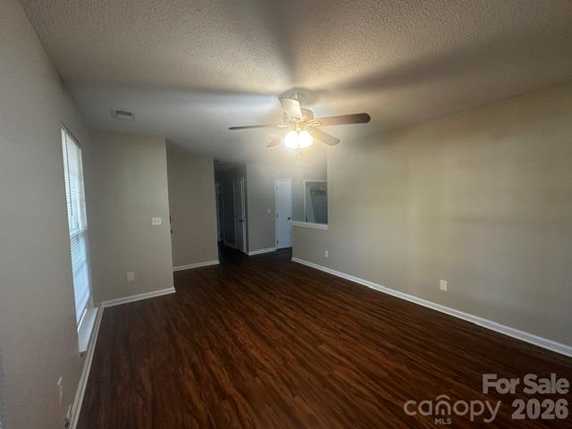 Single Family Residence at 7600 Lancashire Drive, Charlotte, photo 4 of 11