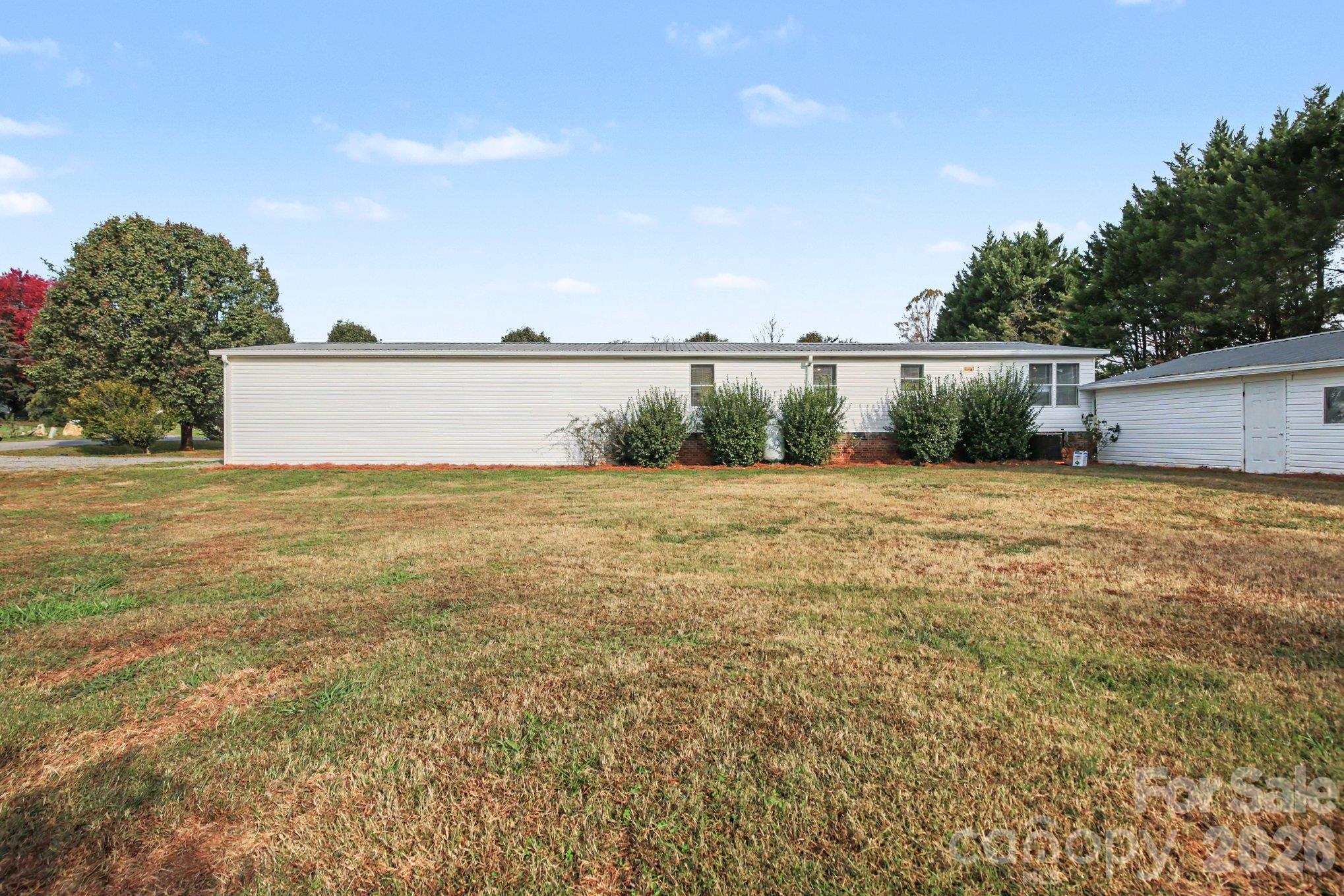 Single Family Residence at 2014 Anna Lane, Yadkinville, photo 27 of 29