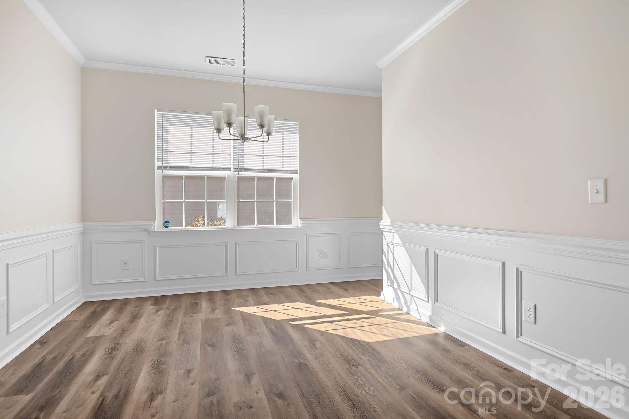 Single Family Residence at 196 Falls Cove Drive, Troutman, photo 4 of 37