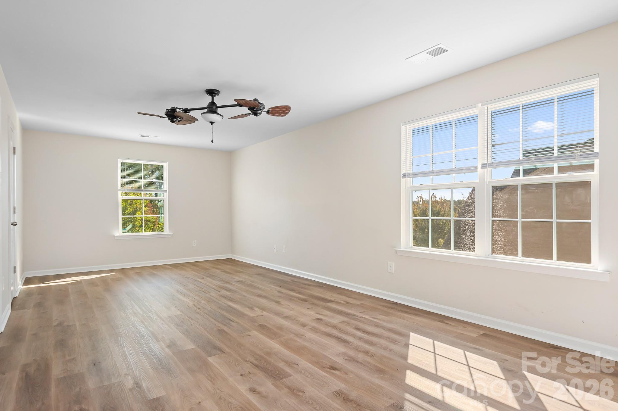Single Family Residence at 196 Falls Cove Drive, Troutman, photo 13 of 37