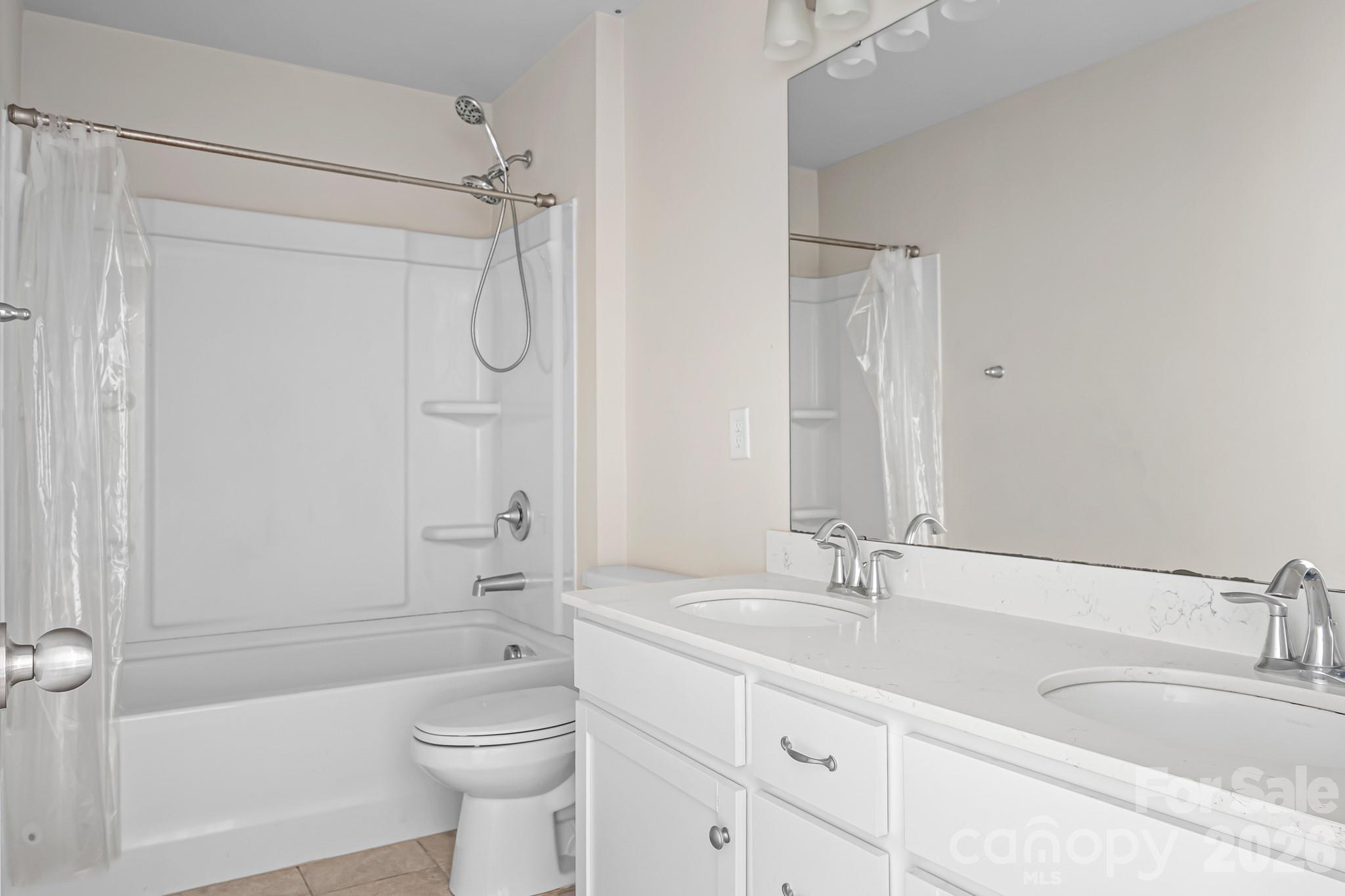 Single Family Residence at 196 Falls Cove Drive, Troutman, photo 18 of 37