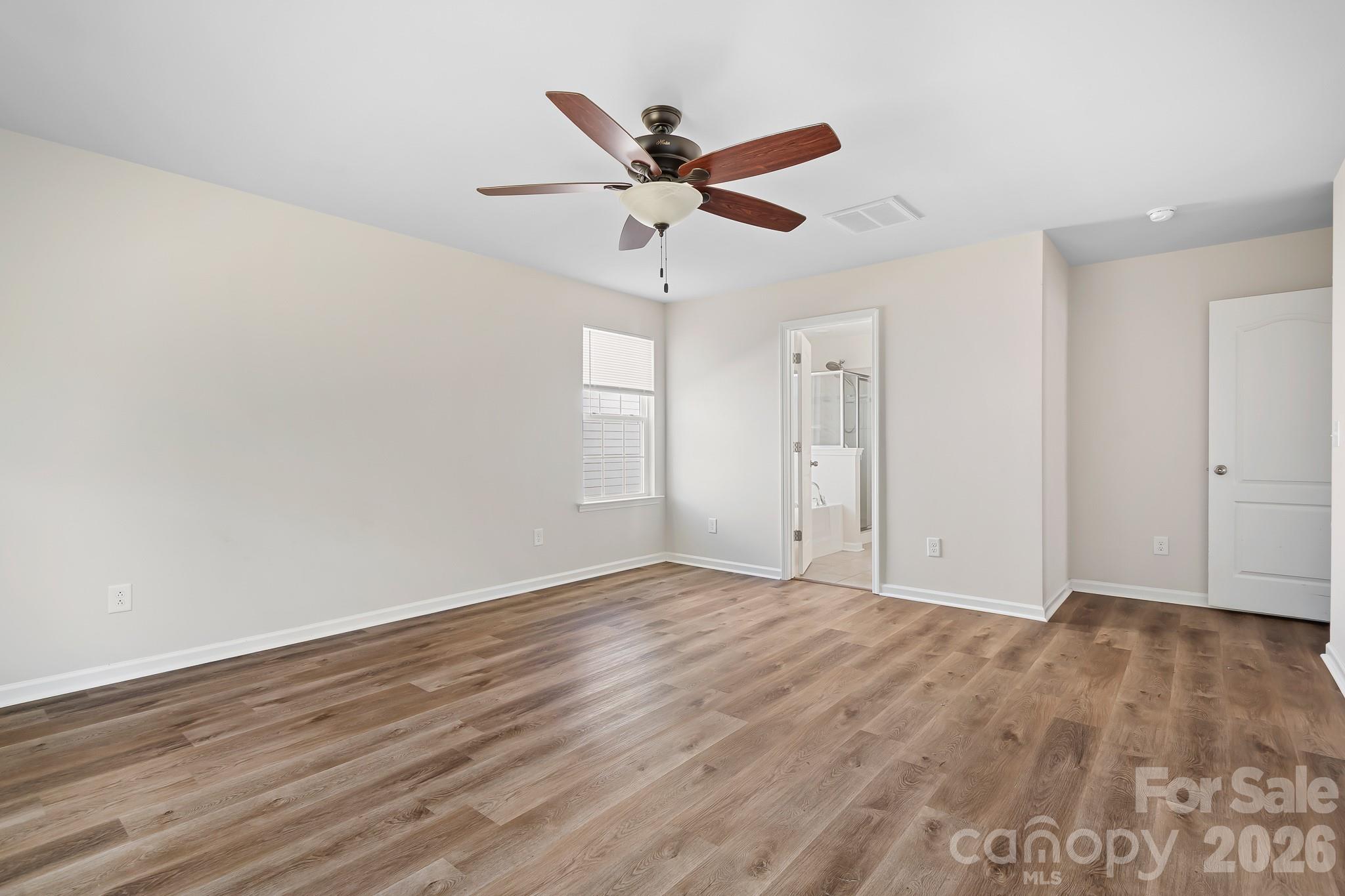 Single Family Residence at 196 Falls Cove Drive, Troutman, photo 20 of 37