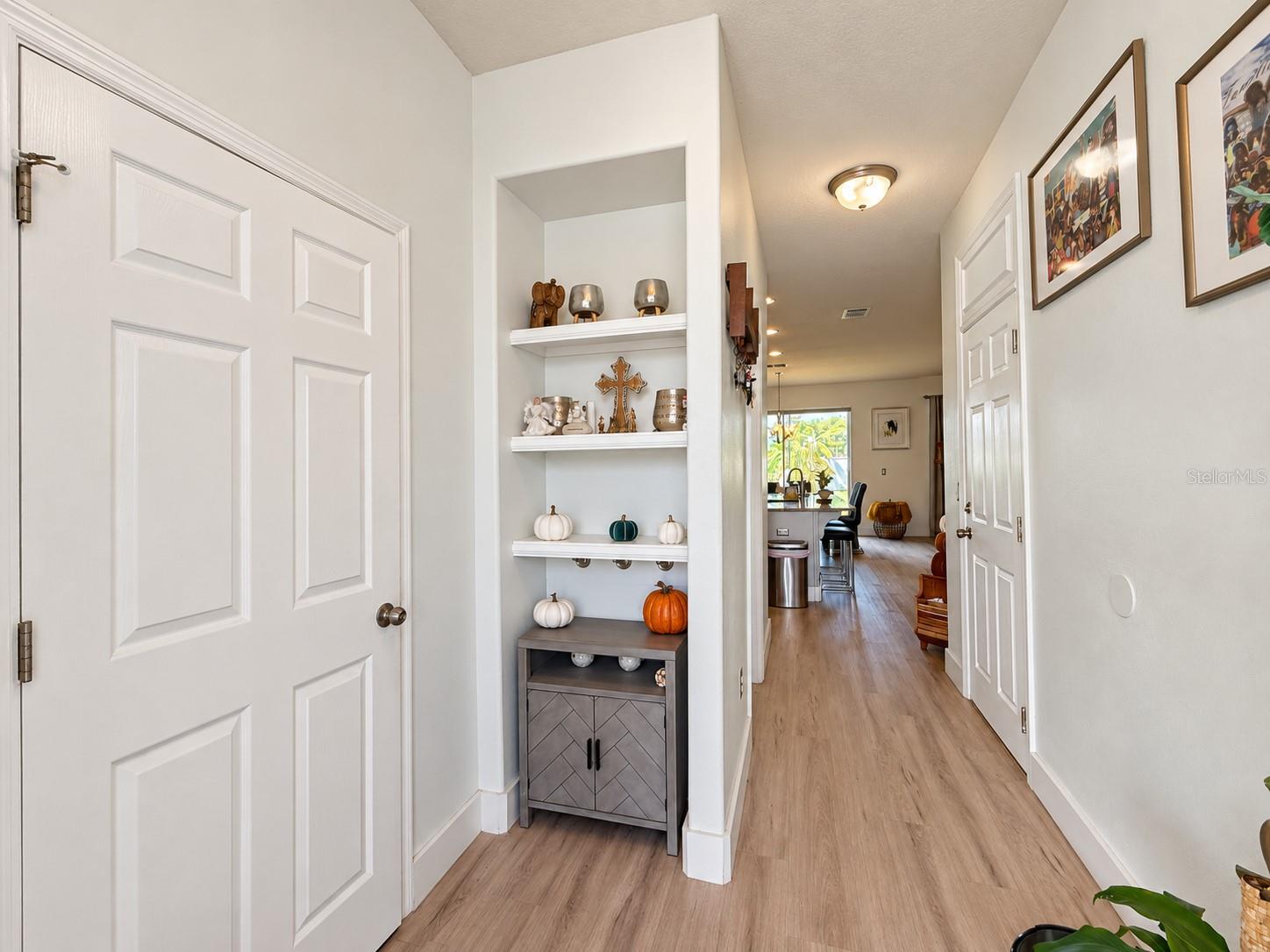 Single Family Residence at 2566 NOUVEAU WAY, KISSIMMEE, photo 2 of 20