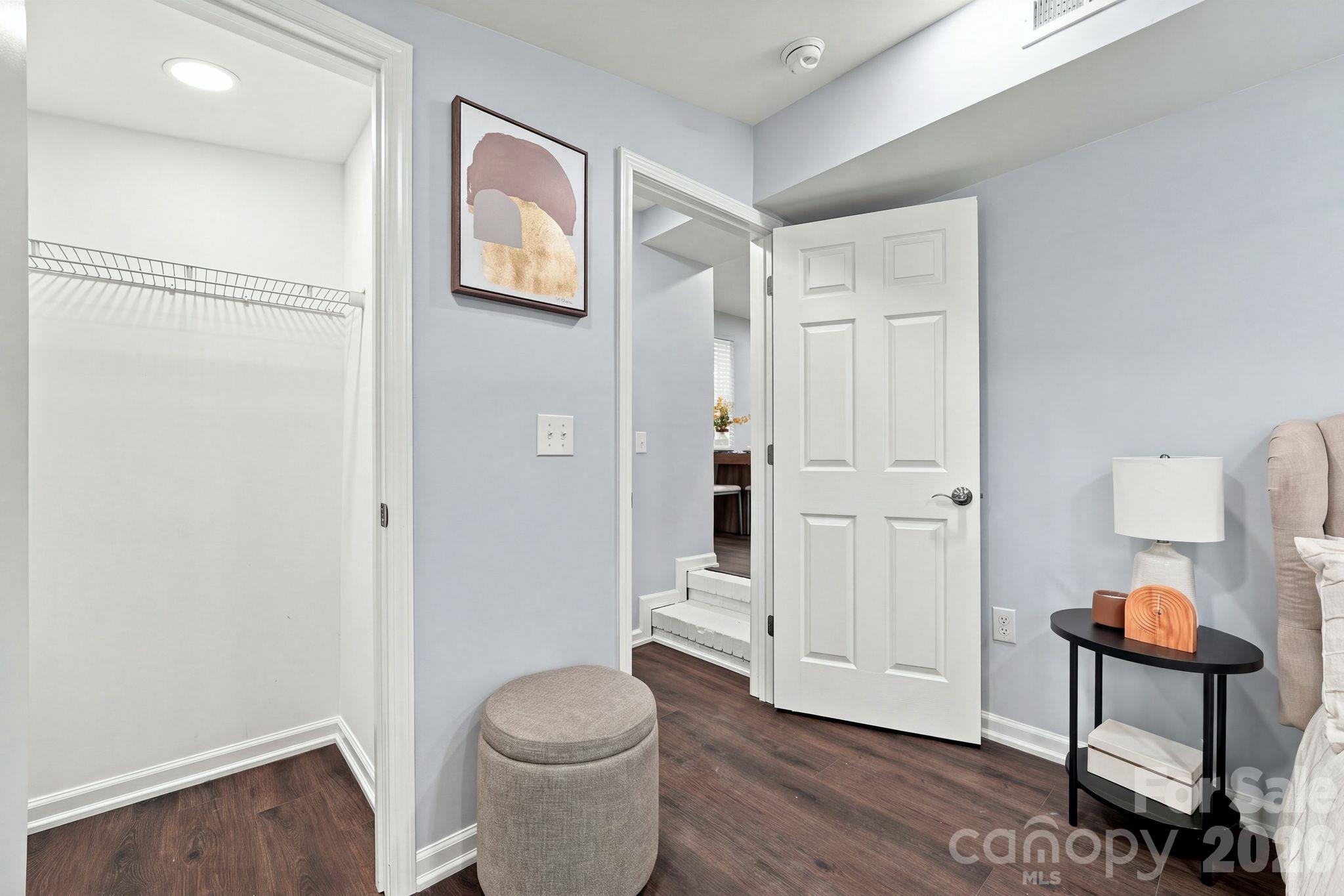 Single Family Residence at 841 Mcarthur Avenue, Charlotte, photo 14 of 33