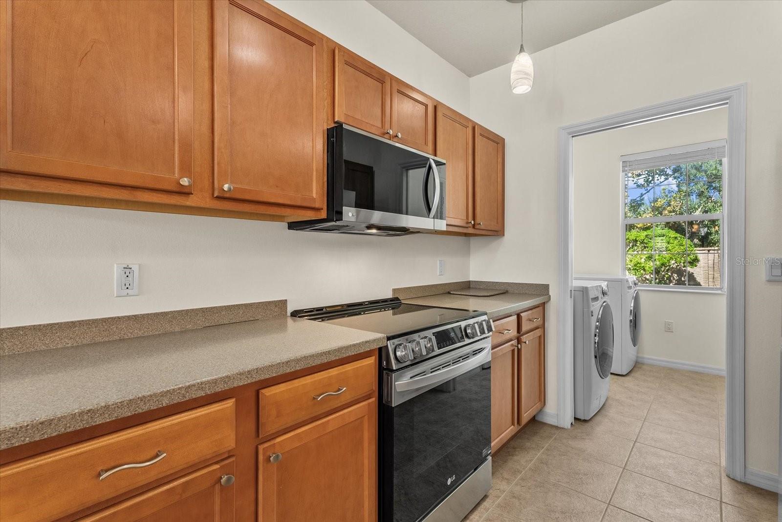 Kitchen - 3810 82ND AVENUE CIR E #104, SARASOTA