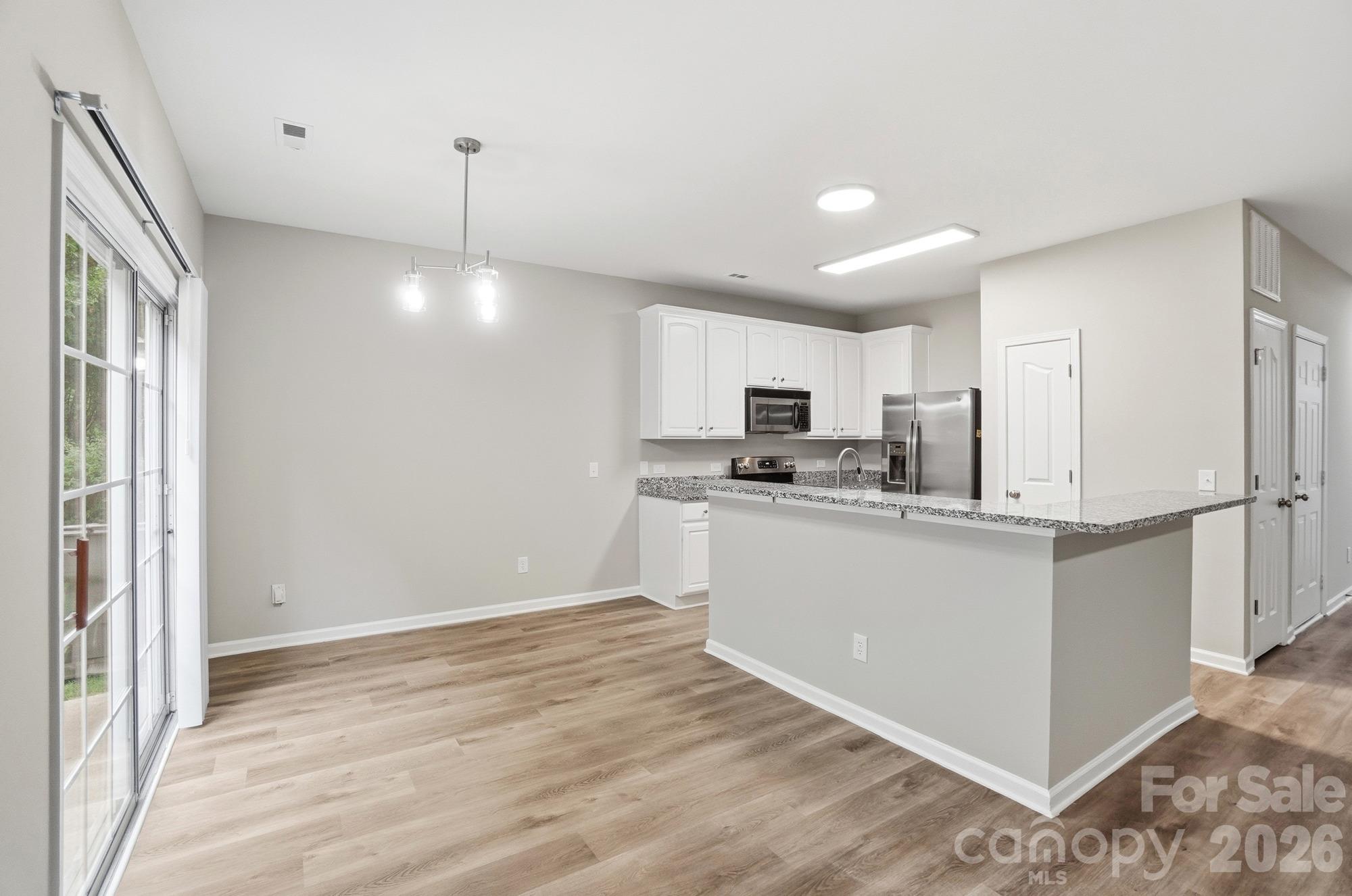 Kitchen & Dining - 16844 Kettlewell Lane, Charlotte