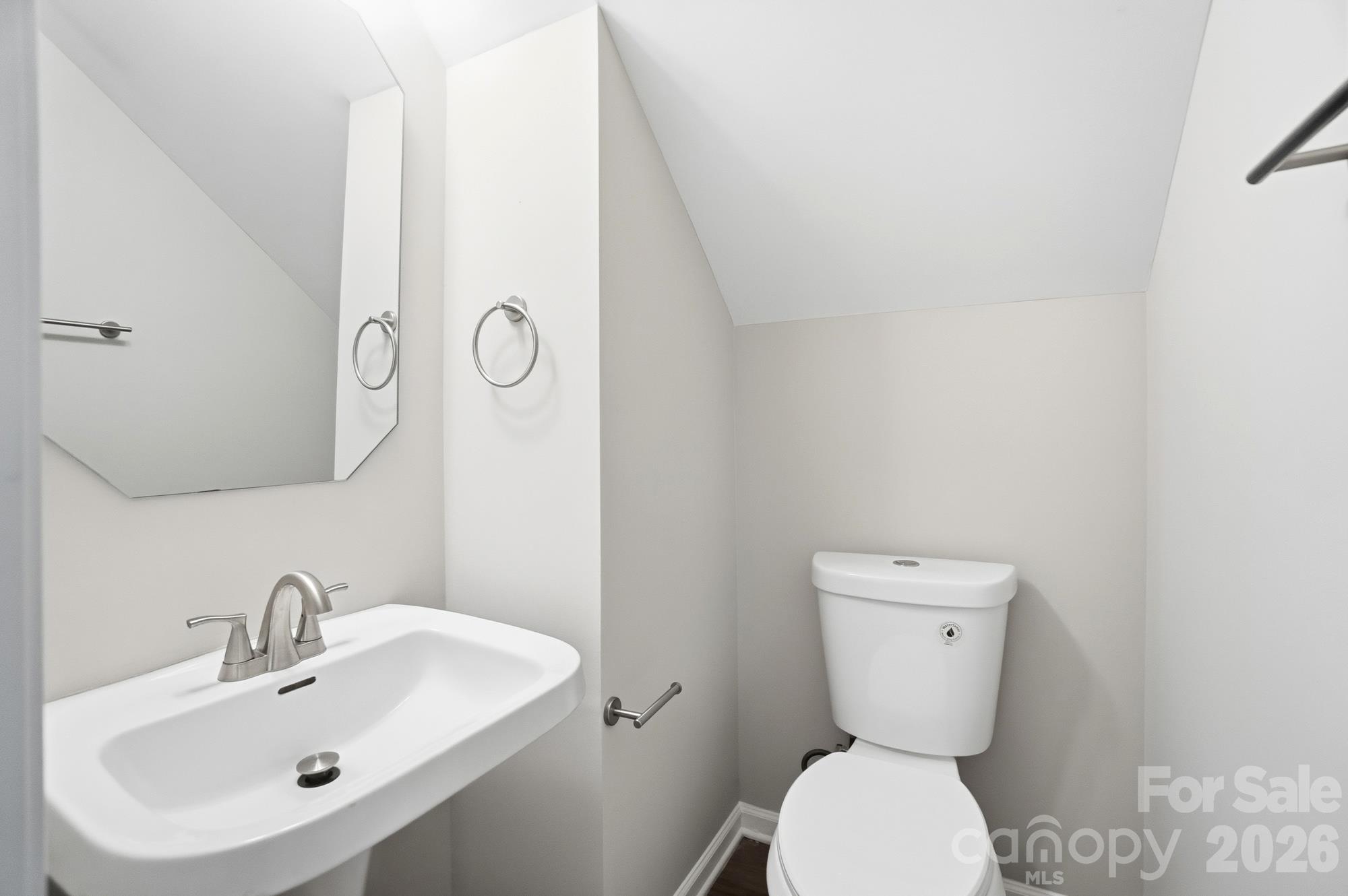 Half Bath - 16844 Kettlewell Lane, Charlotte