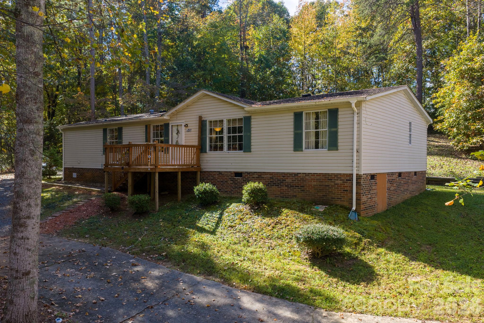 3297 Stony Brook Circle