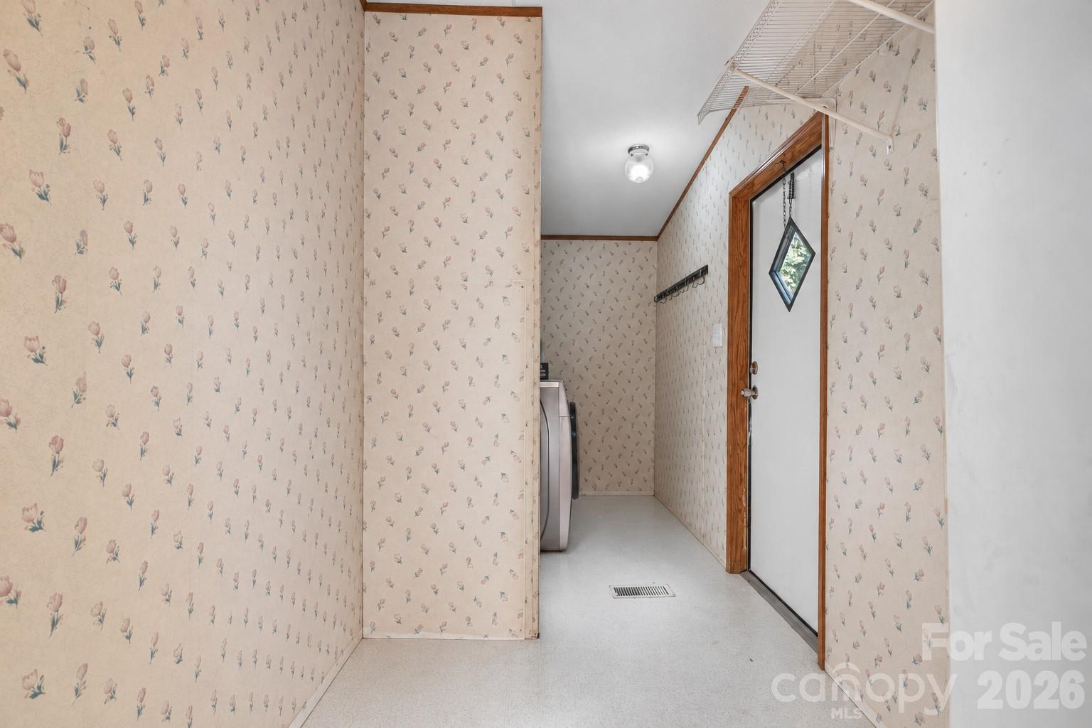 Utility Room - 3297 Stony Brook Circle, Newton