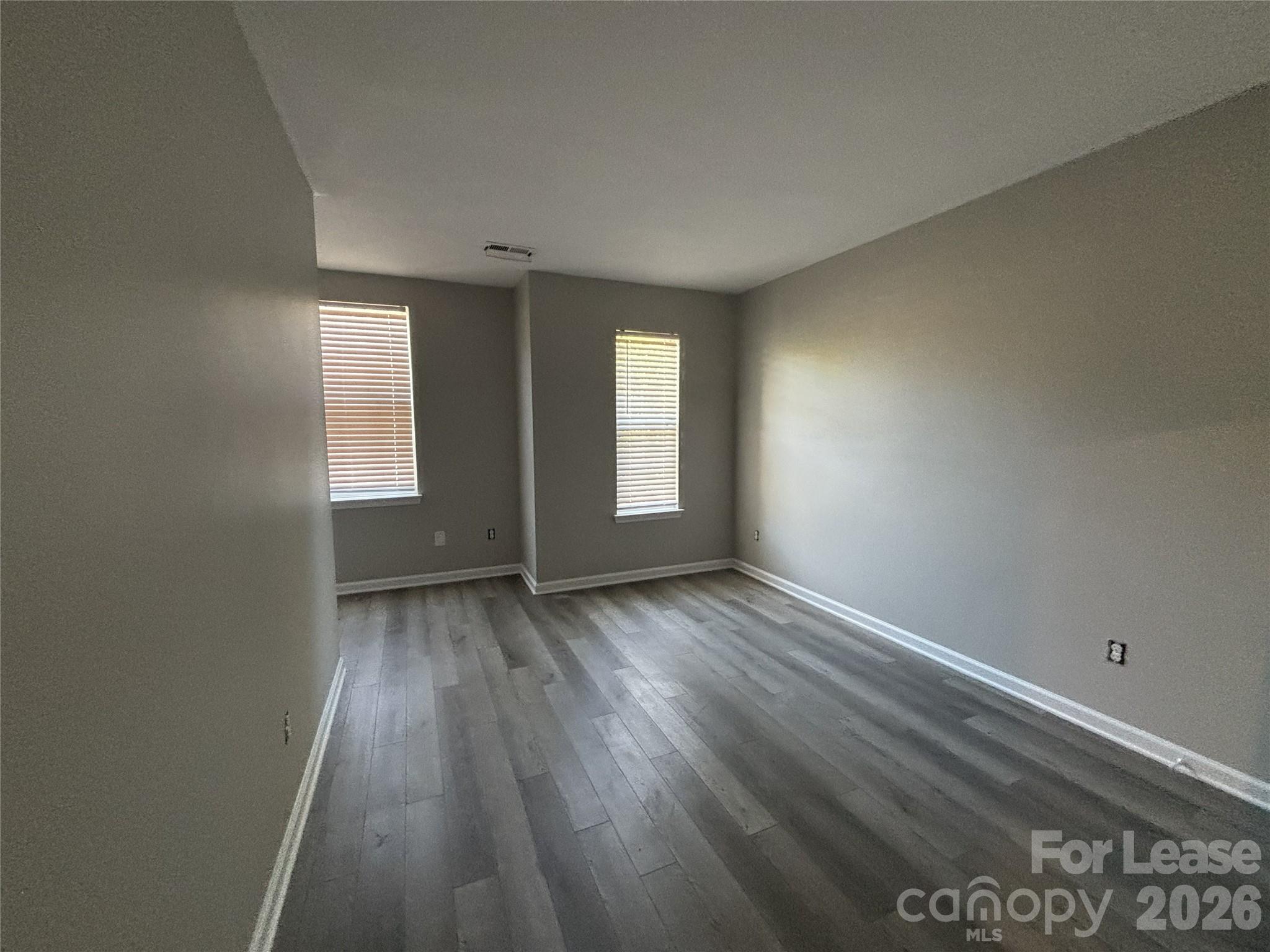 Single Family Residence at 3019 Edmonton Place, Charlotte, photo 12 of 13
