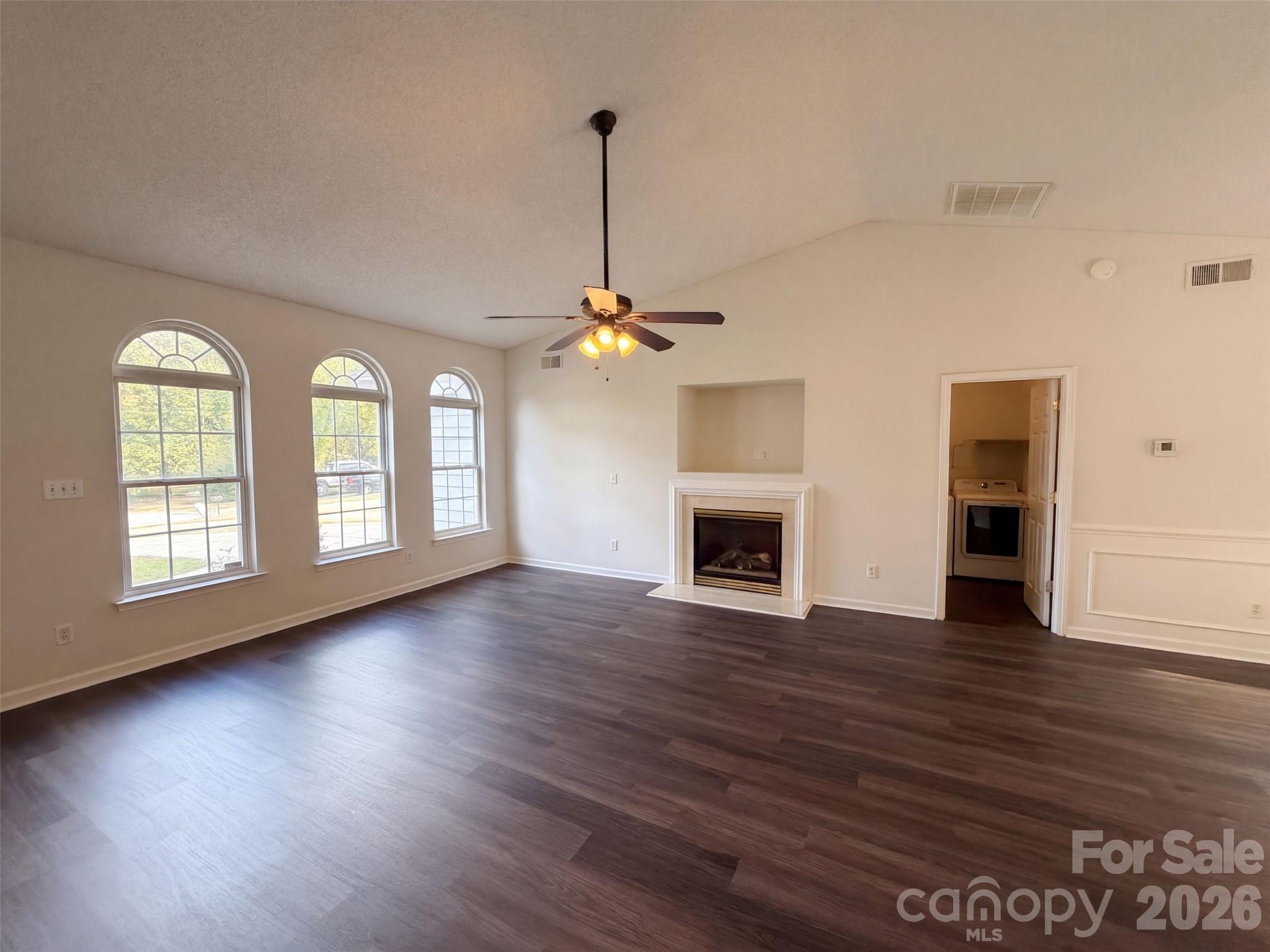 Single Family Residence at 3105 Passour Ridge Lane, Charlotte, photo 7 of 19