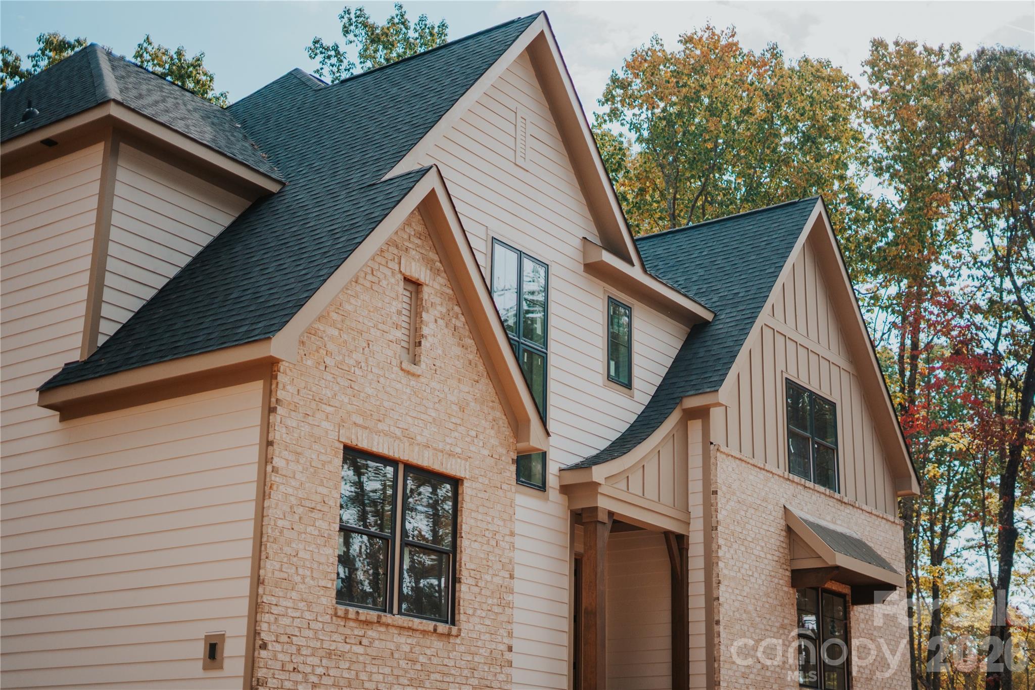 Single Family Residence at 2854 Lee Lawing Road, Lincolnton, photo 10 of 31