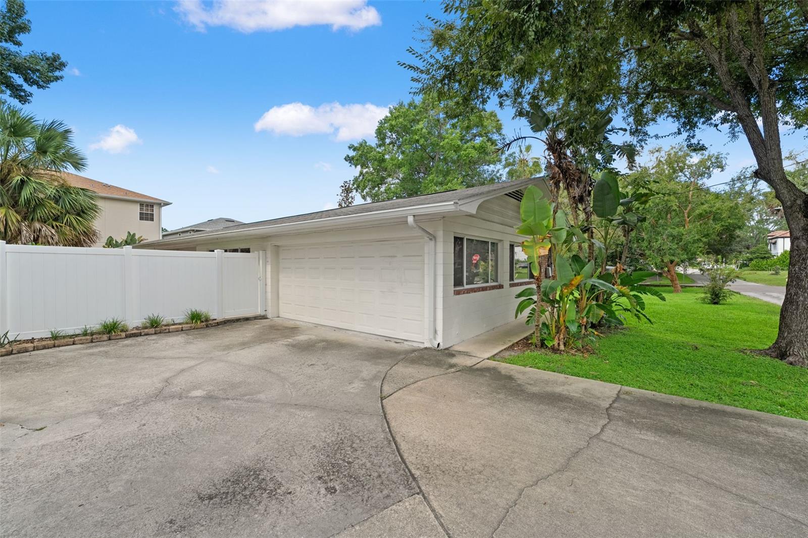 Single Family Residence at 2725 N MYRTLE AVE, TAMPA, photo 20 of 21