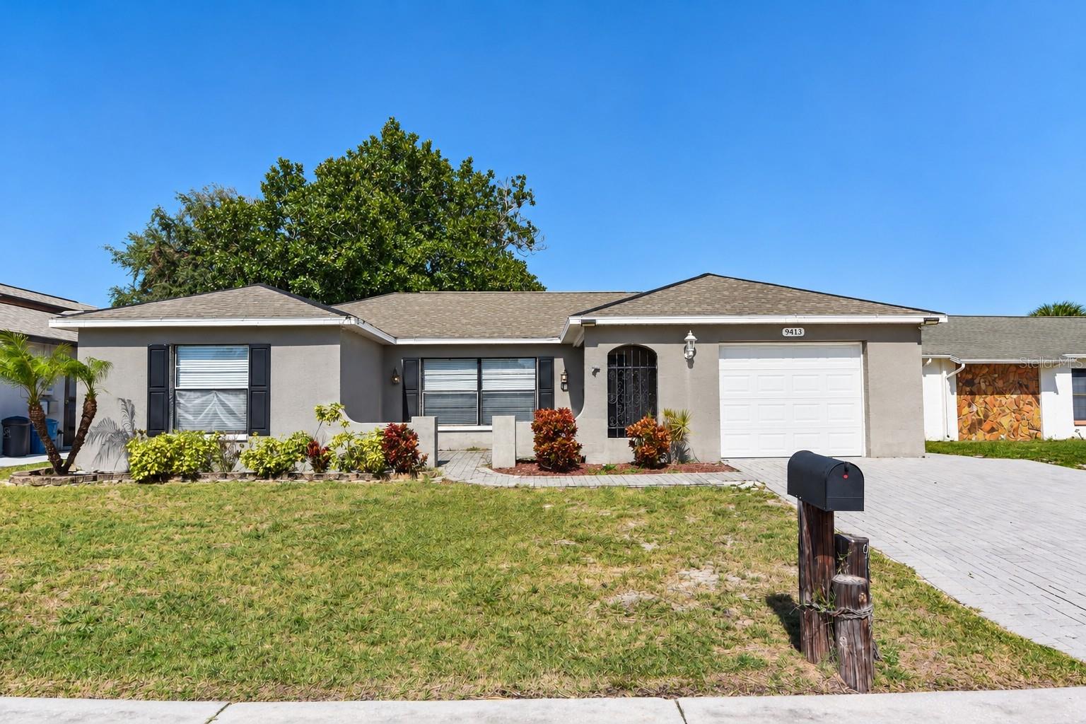 9413 BARNSTEAD LN