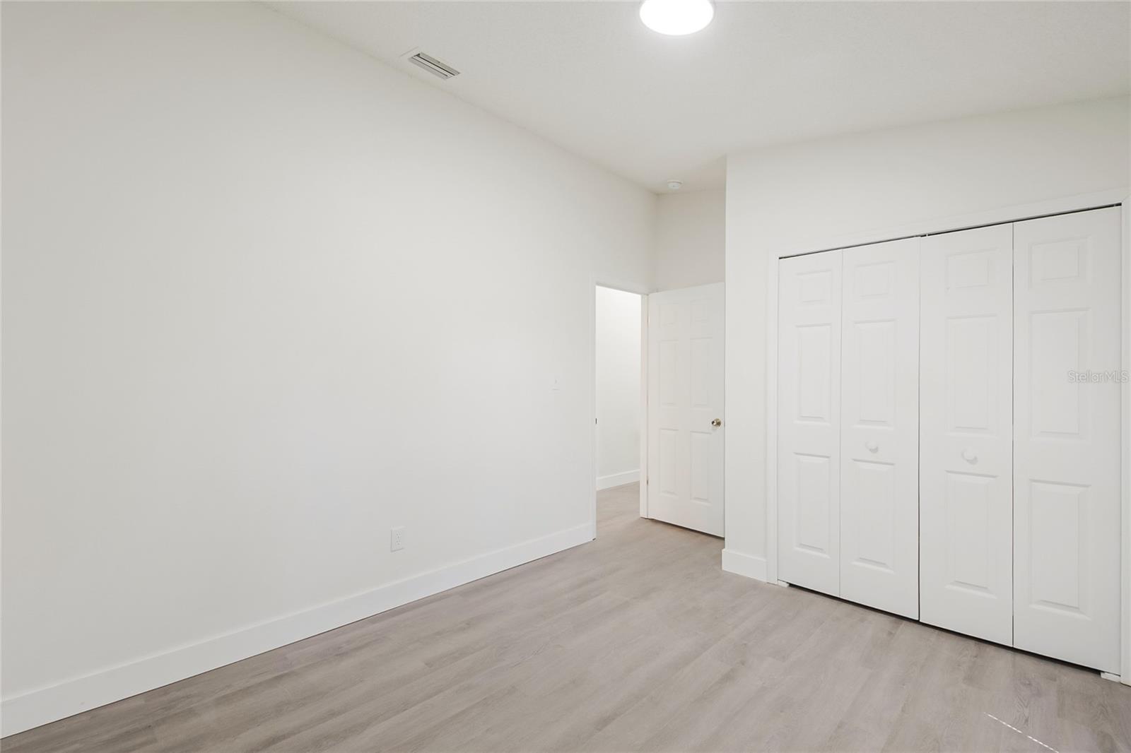 Single Family Residence at 109 N FAULKNER AVE, LEESBURG, photo 27 of 39