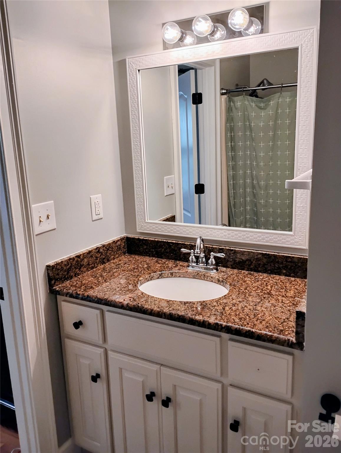 1st level primary bath - 1290 Wendy Road, Rock Hill