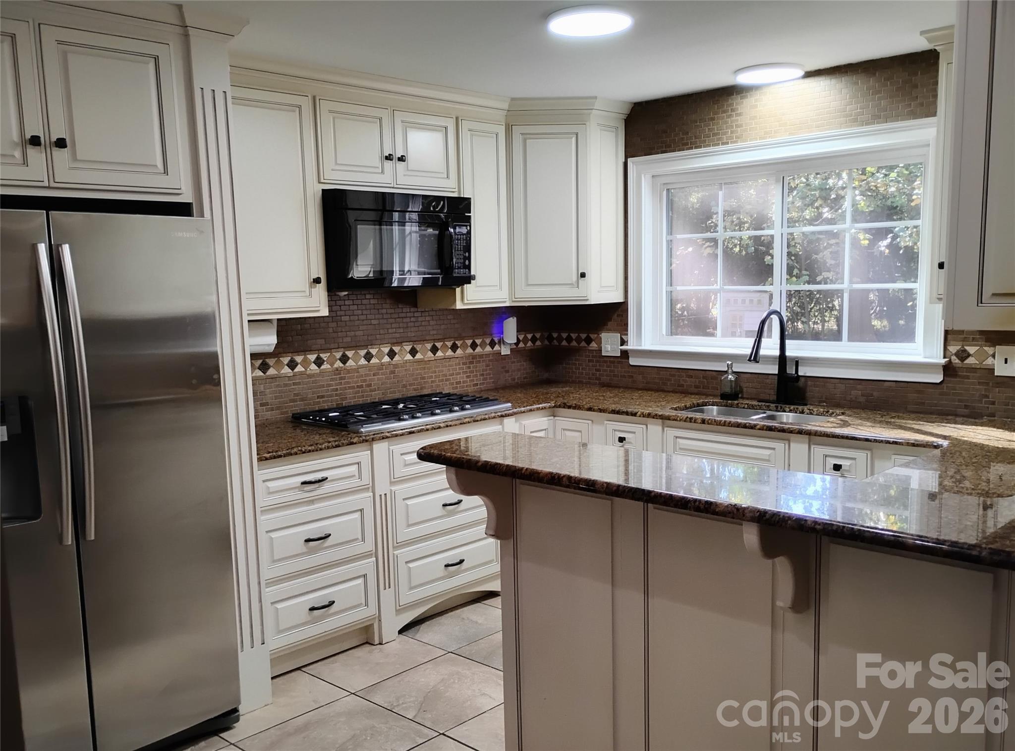 Kitchen - 1290 Wendy Road, Rock Hill