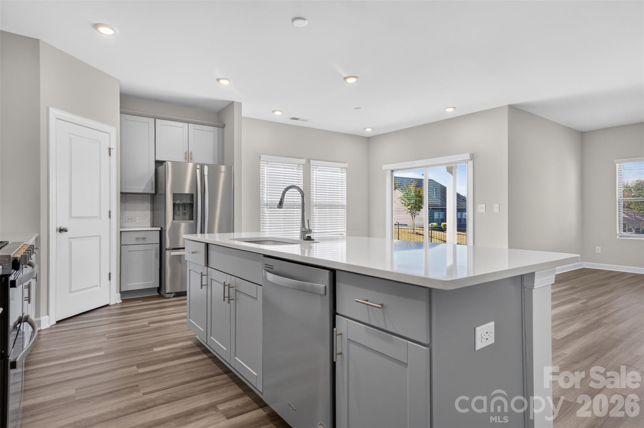 Single Family Residence at 9620 Festival Way, Charlotte, photo 3 of 31