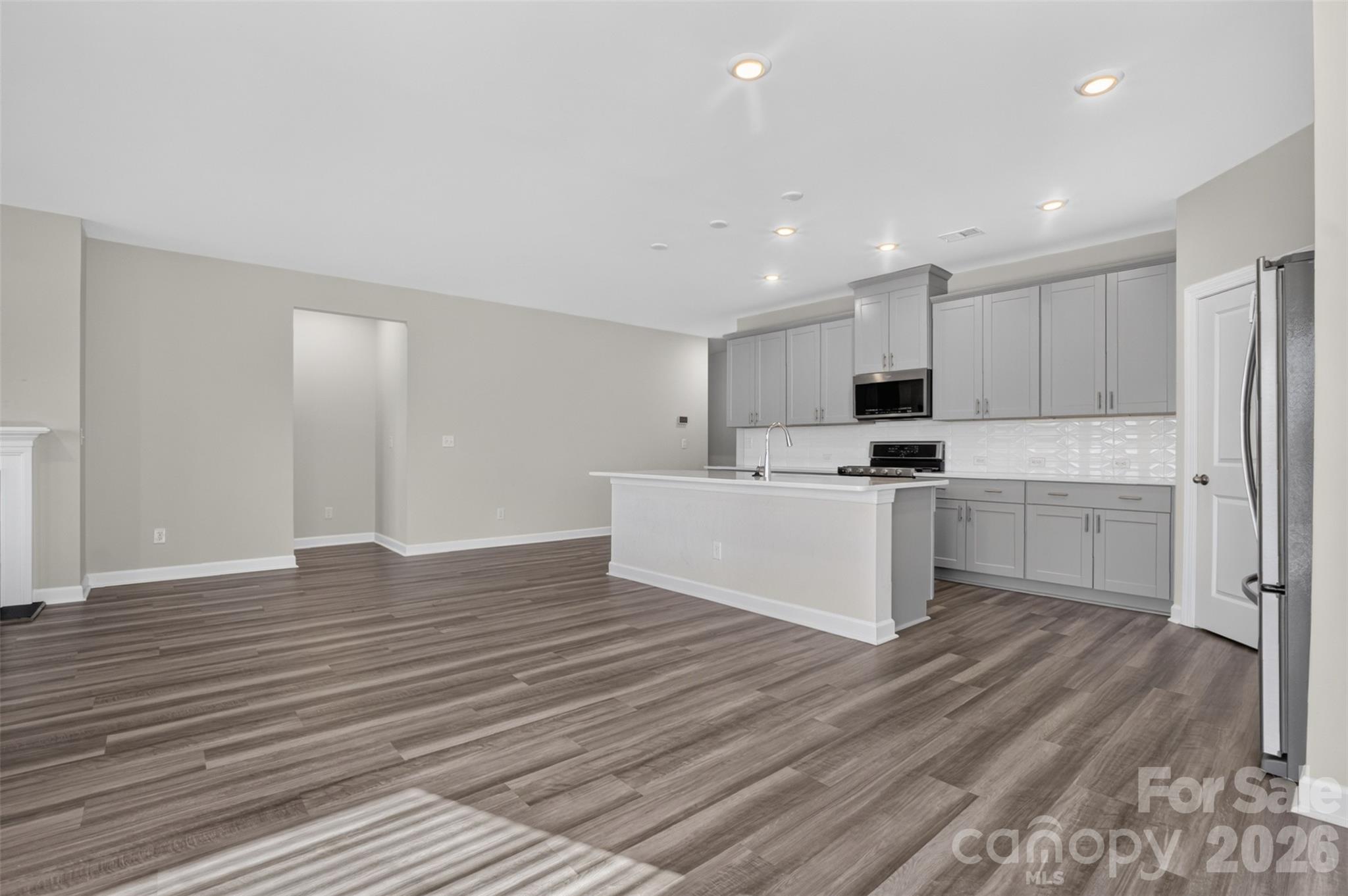 Single Family Residence at 9620 Festival Way, Charlotte, photo 9 of 31