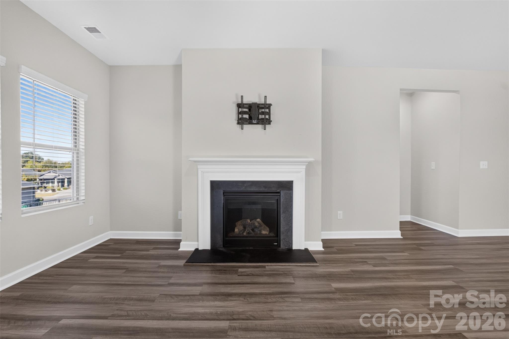 Single Family Residence at 9620 Festival Way, Charlotte, photo 10 of 31